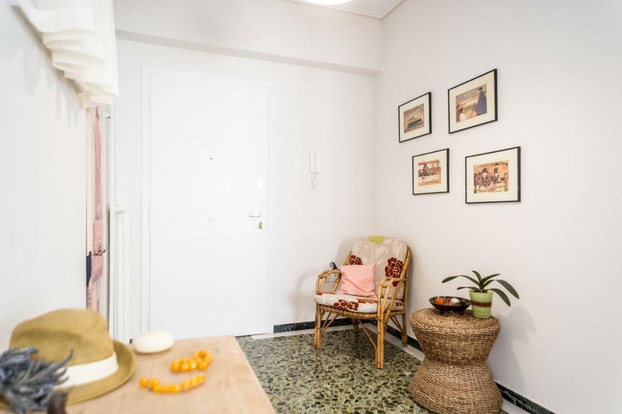 The Ideal Locale - A Sleek And Illuminated Space Καλαμάτα Εξωτερικό φωτογραφία