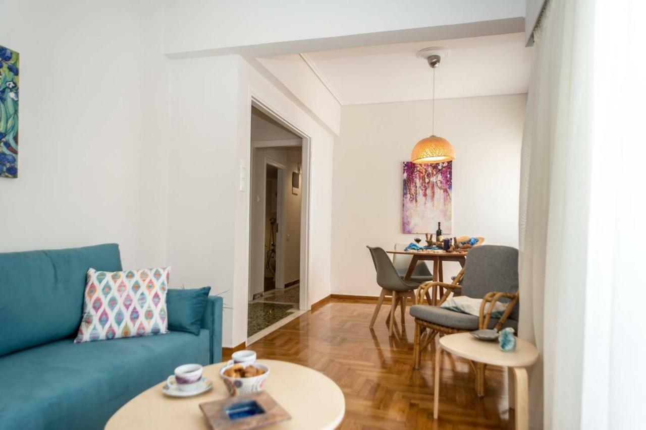 The Ideal Locale - A Sleek And Illuminated Space Καλαμάτα Εξωτερικό φωτογραφία