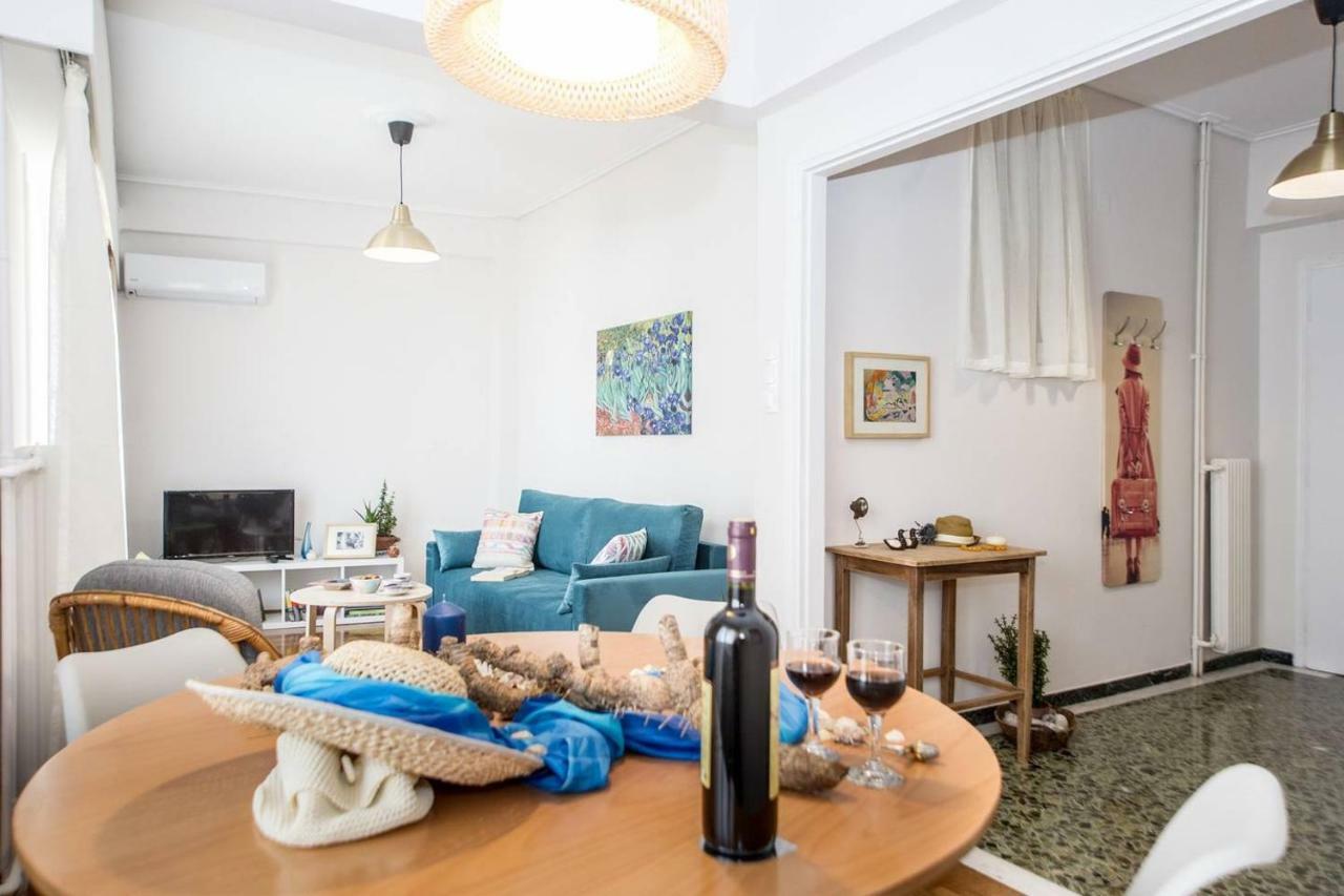 The Ideal Locale - A Sleek And Illuminated Space Καλαμάτα Εξωτερικό φωτογραφία