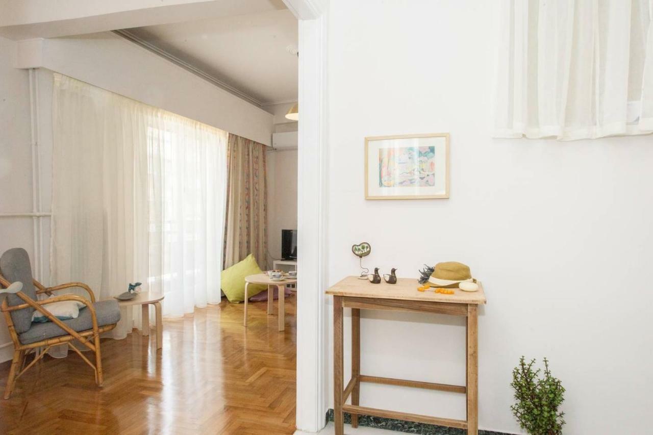 The Ideal Locale - A Sleek And Illuminated Space Καλαμάτα Εξωτερικό φωτογραφία